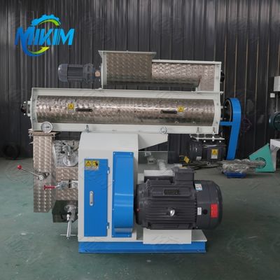 Aşınma Direnci Küçük Kanatlı Yem Pelet Makinesi 350-450kg / H Kolay Kullanım