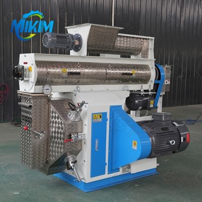 Besleyici Yem Üretmek İçin Yüksek Verimli Kanatlı Yem Pelet Makineleri 380V