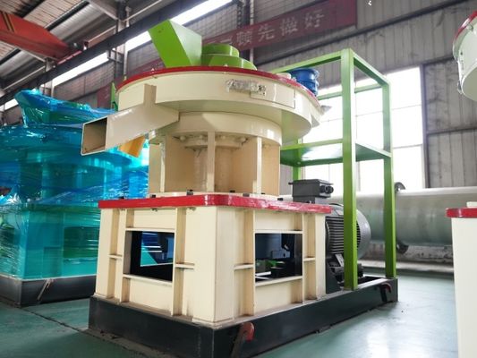 12mm Dia Sığır Yemi Ahşap Pelet Makinesi Değirmen Pres Makinesi 80C - 100C