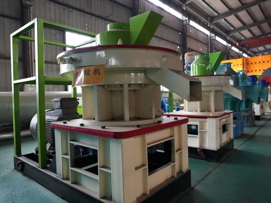 12mm Dia Sığır Yemi Ahşap Pelet Makinesi Değirmen Pres Makinesi 80C - 100C