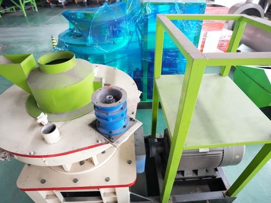 Biyokütle Hayvan Yemi Peletleyici 2-12mm Ahşap Kırma Makinesi