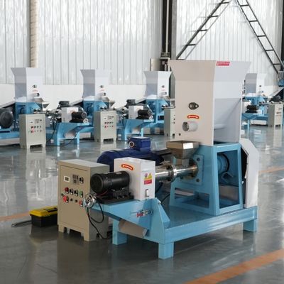 500kg / H Küçük Balık Yemi Pelet Yapma Makinesi 2.2kw Kesme Gücü