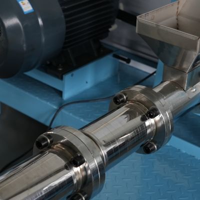 Yüksek Verimli Otomatik Balık Yemi Pelet Makinesi 500kg / H