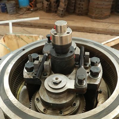 220V 22kw Kanatlı Yemi Pamuk Sapı Pelet Makinesi Değirmeni Yüksek Kararlılık