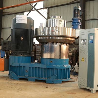 Yonca Bagasse Biyoyakıt Plastik Pelet Yapma Makinesi 5000kg / H 2mm