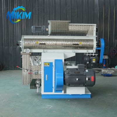 Küçük Hayvan Yemi Kümes Hayvanları Yemi Pelet Yapma Makinesi Yüksek Çıkış