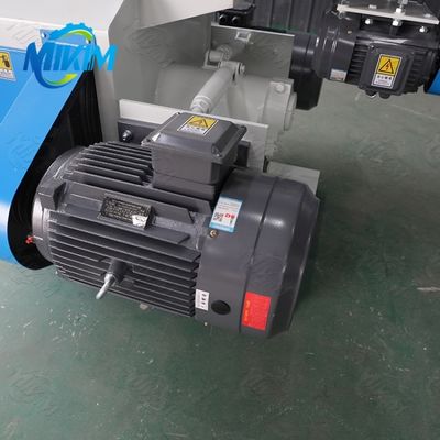 Elektrikli 3kw-30kw Tavuk Sığır Kanatlı Yem Pelet Makinesi özelleştirilmiş Gerilim
