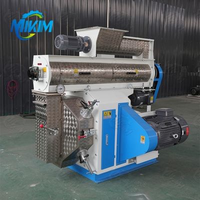Premium Yem Ürünleri İçin 350-450kg / H Küçük Elektrikli Kanatlı Yem Pelet Makinesi