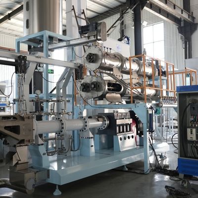 120kg / H 22KW Kuru Pet Gıda Üretim Hattı Köpek Tedavisi Ekstruder 3mm