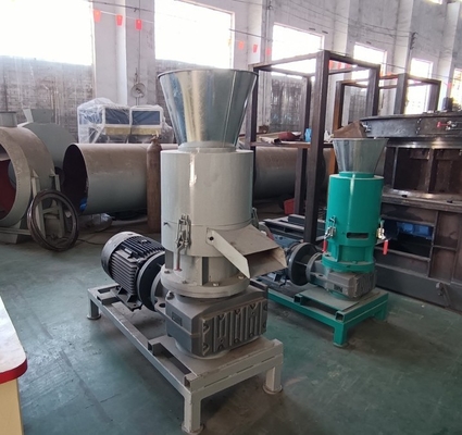 Profesyonel Biyokütle Ahşap Talaş Pelet Makinesi 60HRC